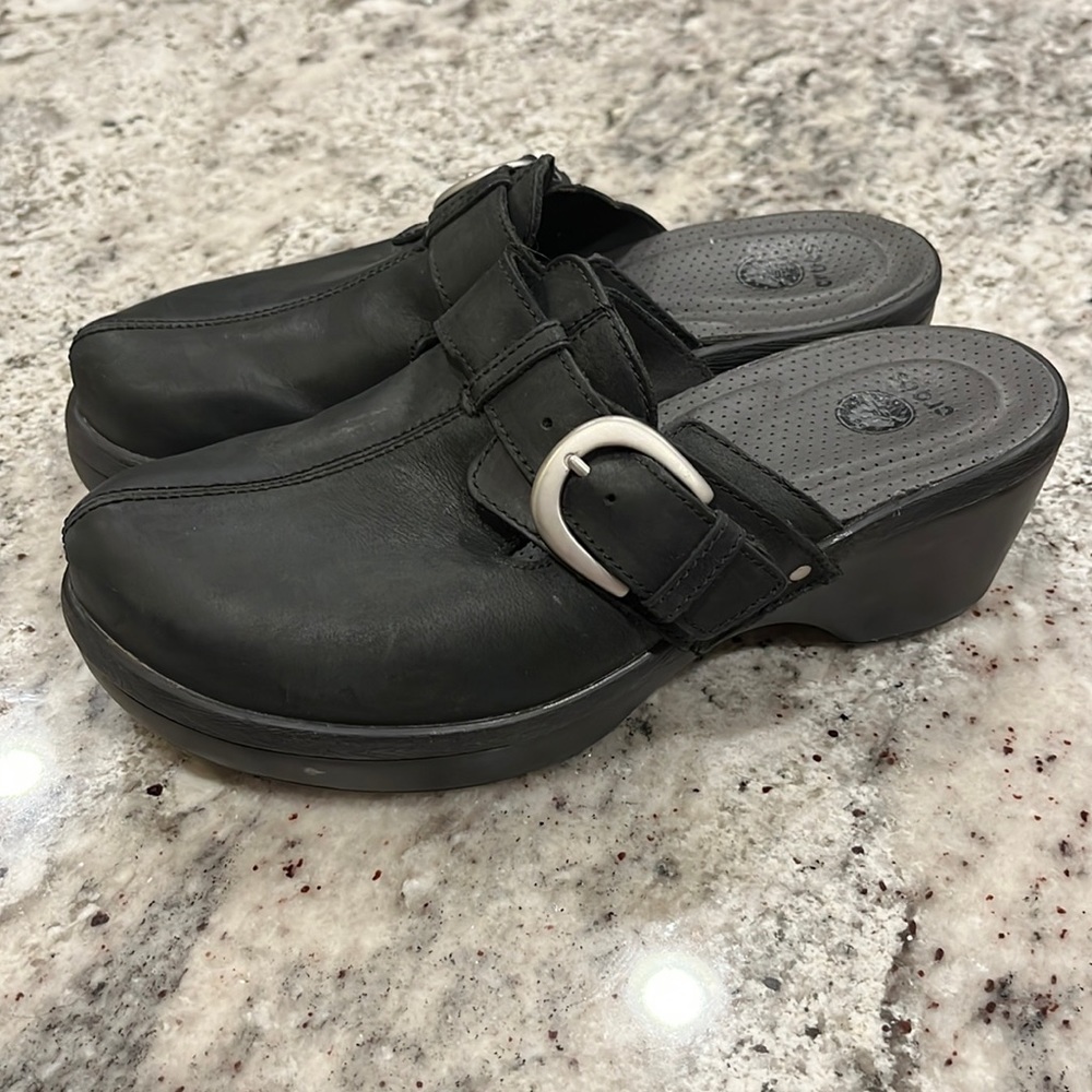 CROCS Cobbler Buckle Mule Size 9